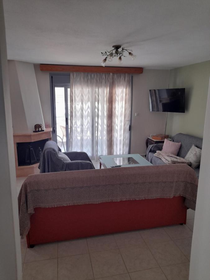 Dominikis Appartment Néa Péramos Esterno foto