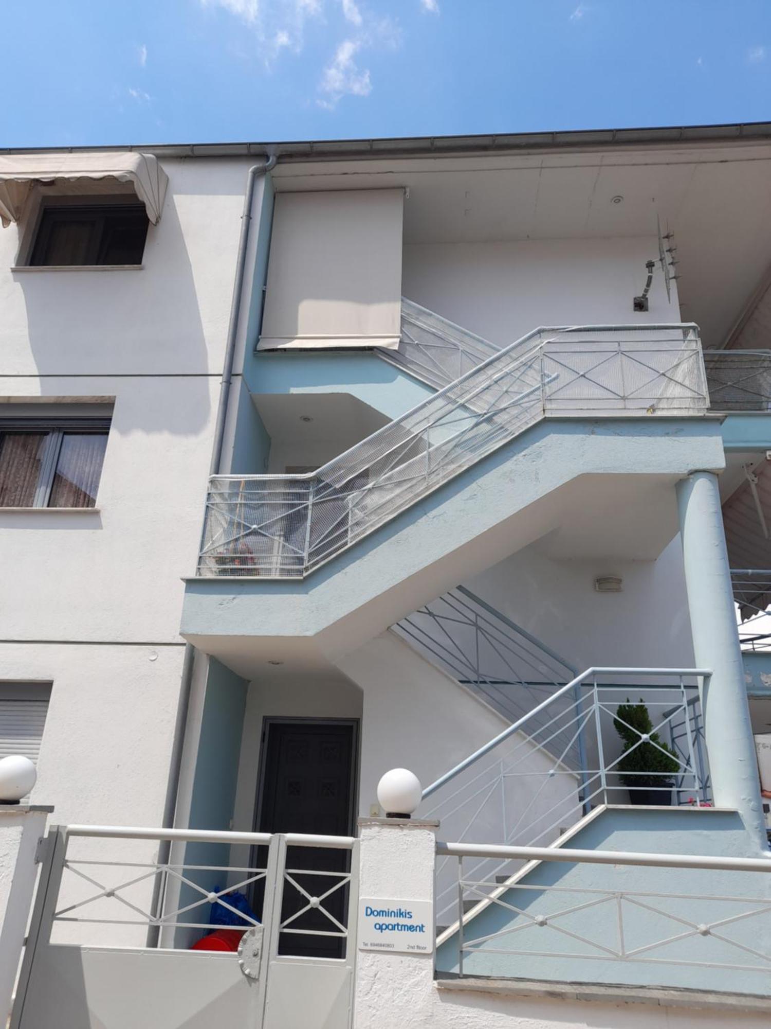 Dominikis Appartment Néa Péramos Esterno foto